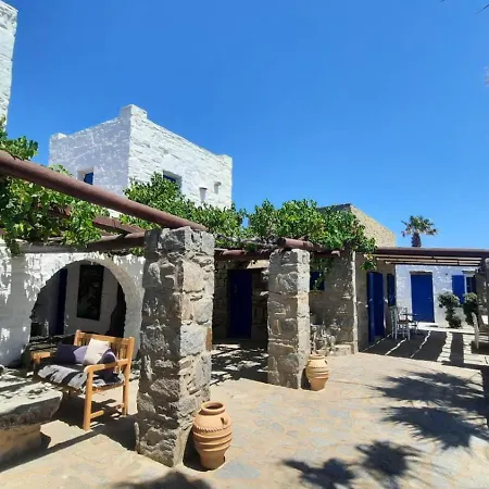 Вилла Antinaxos Амбелас