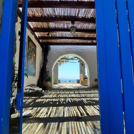 Villa Antinaxos *