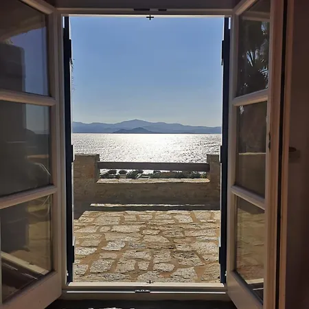 Antinaxos Villa Ampelas