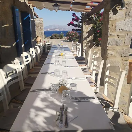Antinaxos Villa
